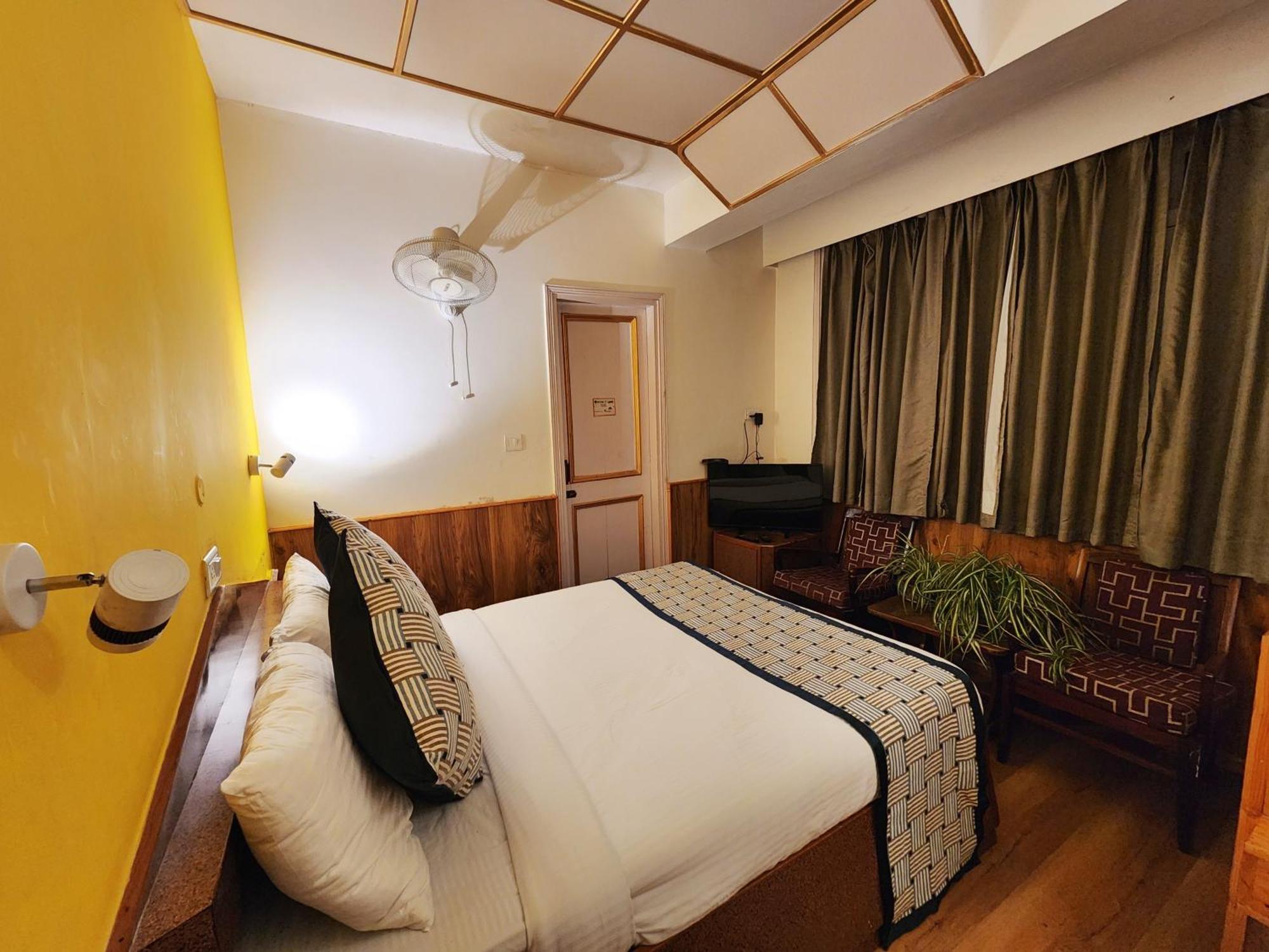 Hotel Pineview シムラー エクステリア 写真