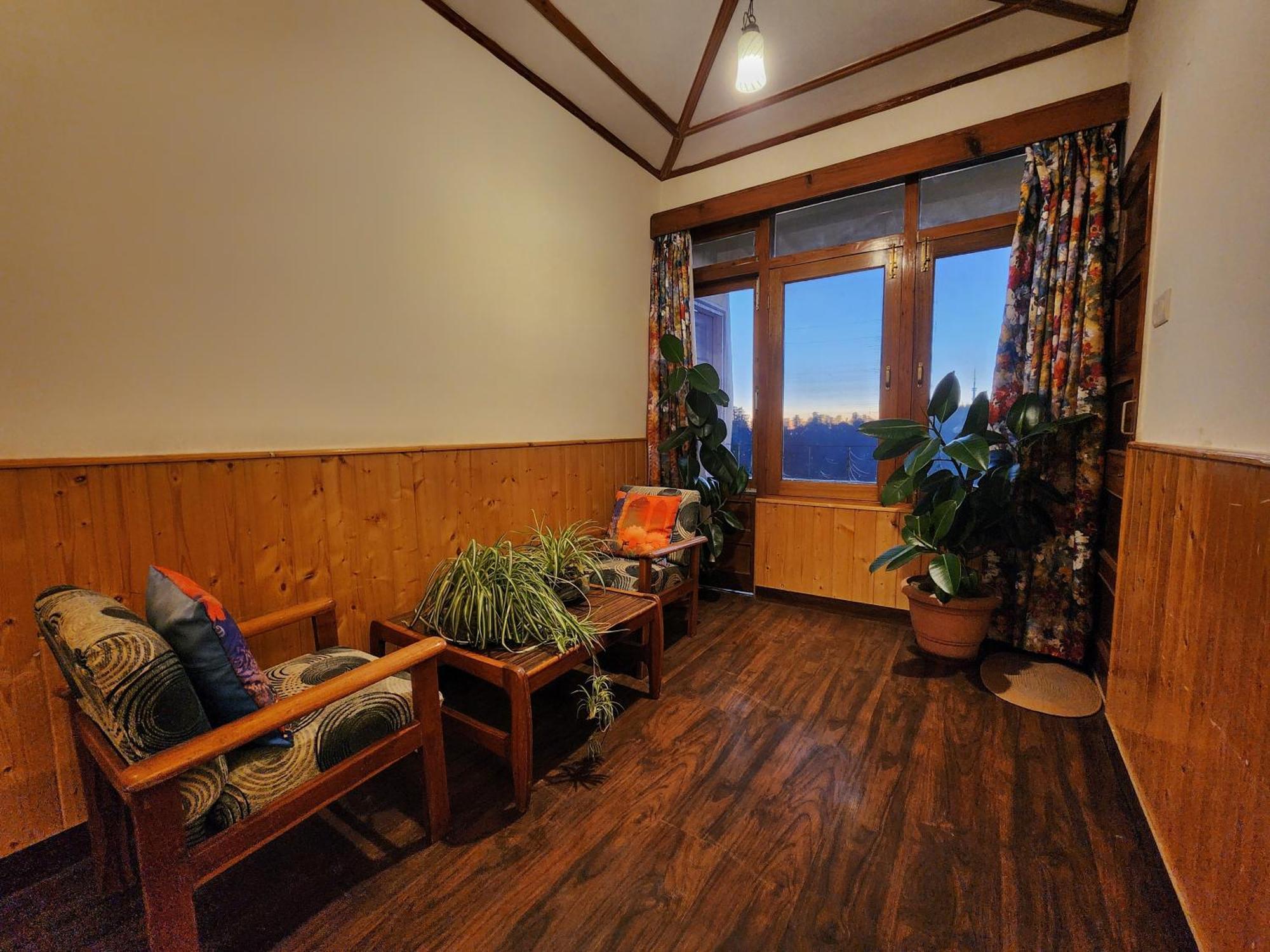 Hotel Pineview シムラー エクステリア 写真